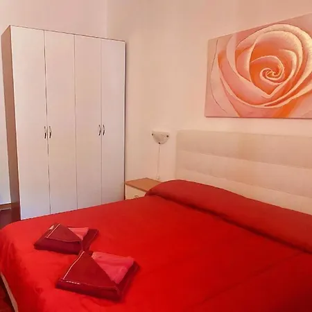 Ferienwohnung In Mit Mit Gemeinschaftspool オロゼーイ